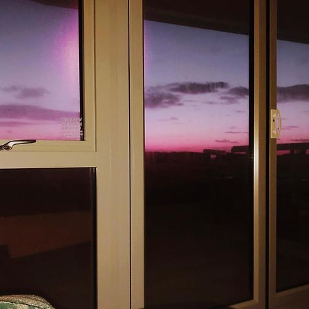 Saltwater Apartment New Quay Екстериор снимка
