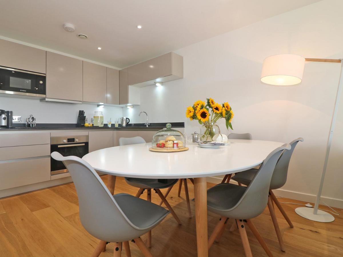 Saltwater Apartment New Quay Екстериор снимка