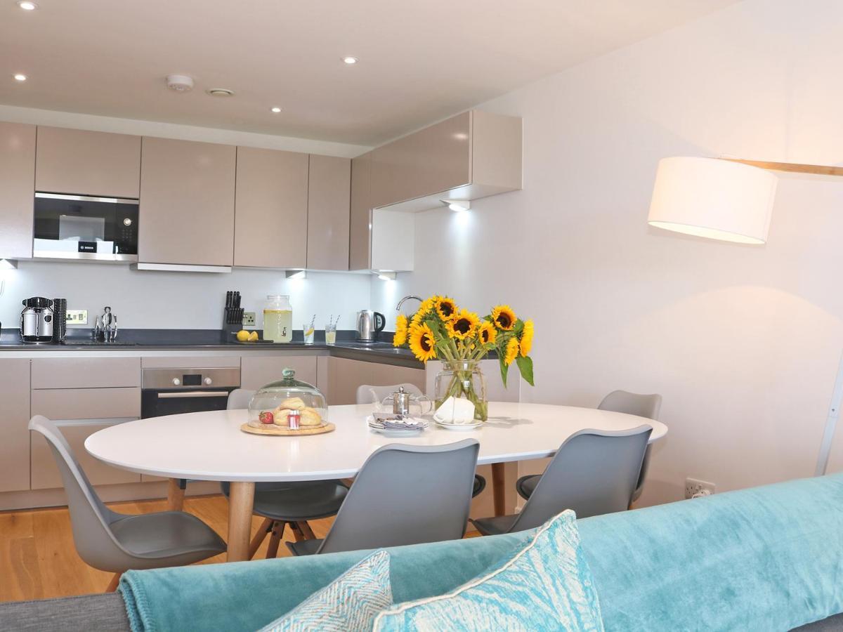 Saltwater Apartment New Quay Екстериор снимка