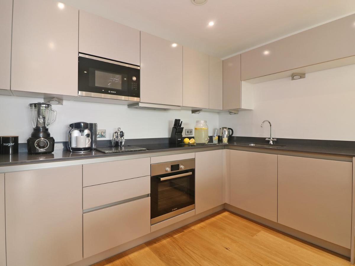Saltwater Apartment New Quay Екстериор снимка