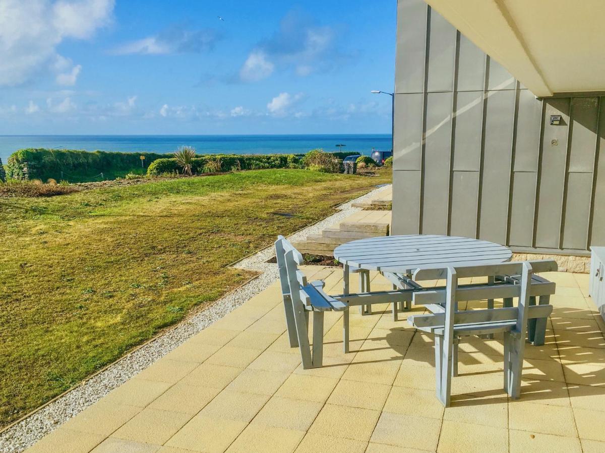 Saltwater Apartment New Quay Екстериор снимка